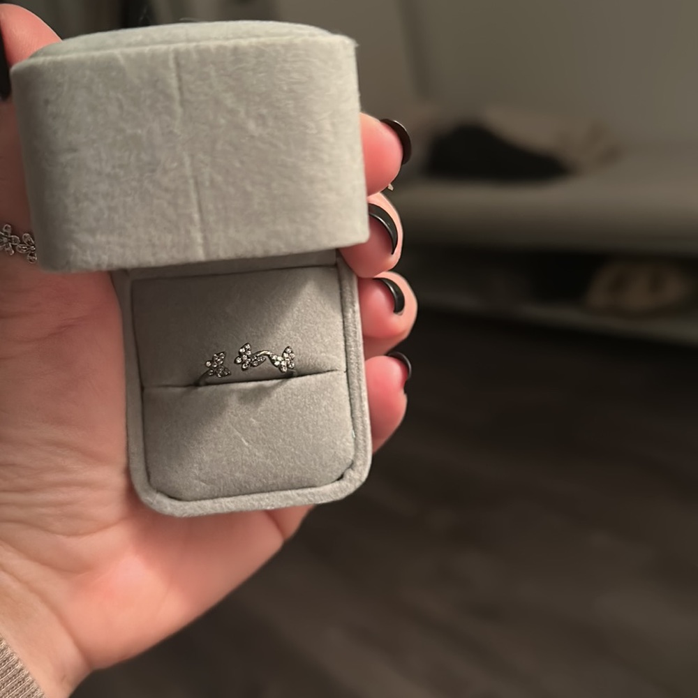 Butterfly ring - Picture 3 of 3